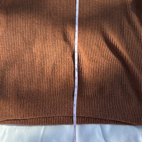 Women’s 3 button sweater light brown Amazon Essentials NWOT Fast Shipping - Picture 6 of 9